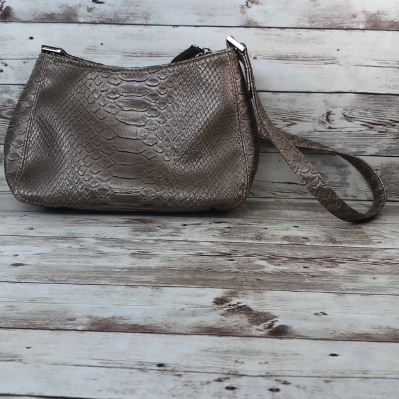 Liz Claiborne Shoulder Bag - Picture 3 of 5